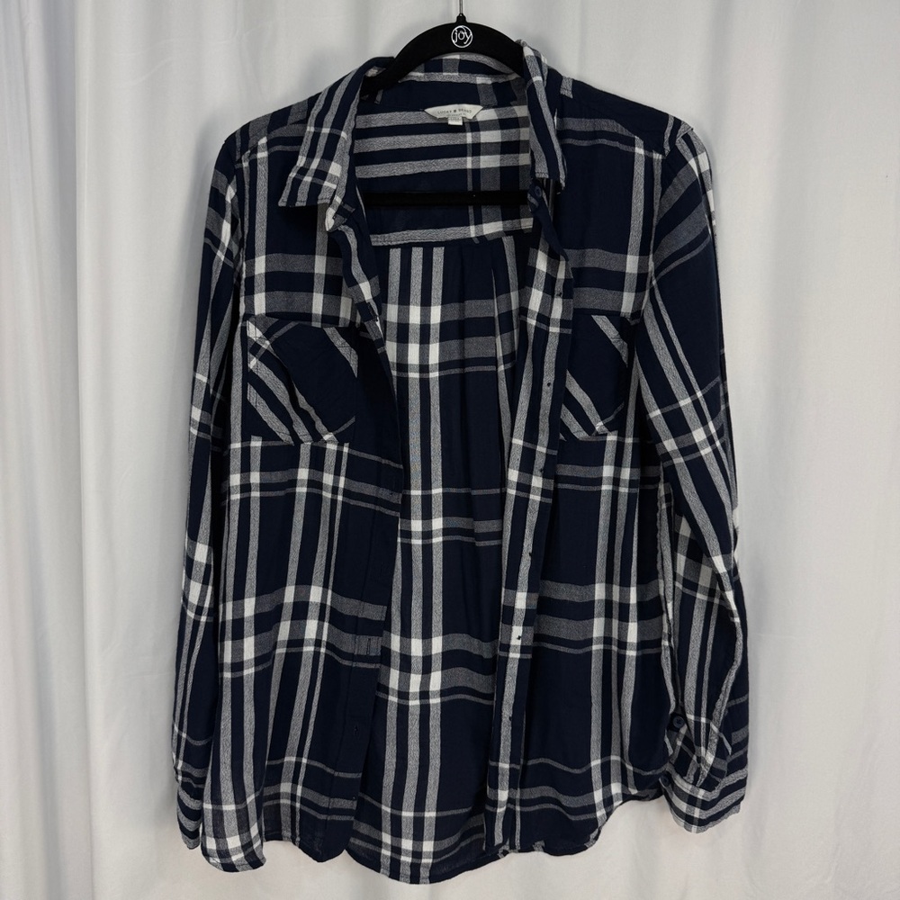 Lucky Brand Navy and White Plaid Button-Up Shirt. Medium